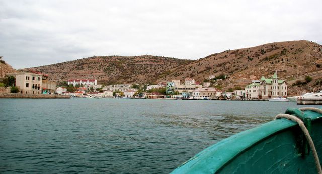 Автопешеходные туры в Крыму с Олегом